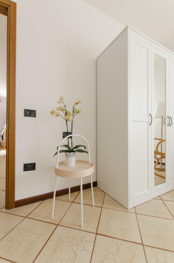 シルミオーネCasa Marisaアパートメント エクステリア 写真